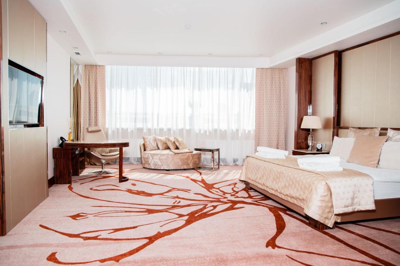Boutique Hotel Health Club&Spa Grand Prix Astana Exterior foto